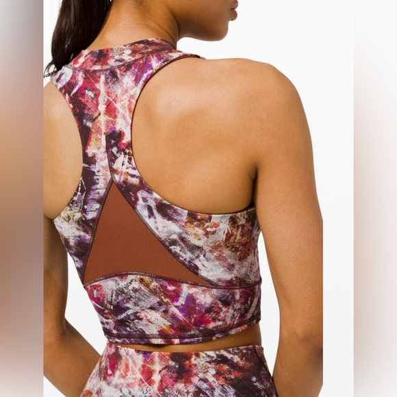 Lululemon Everlux and Mesh Cropped Tank Size 6 - Picture 2 of 9